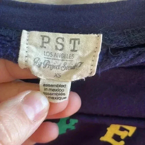 4/$25 PST Project Social T Weekend Pullover Sweater Sz XS - Picture 4 of 5